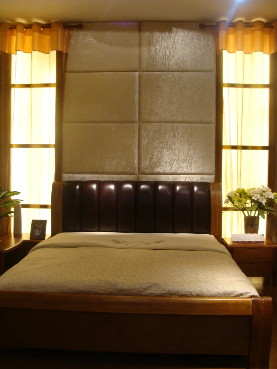Beds and bedrooms DSC07515