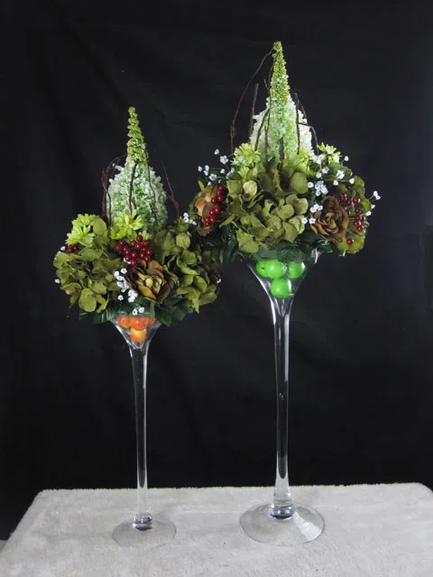 Decor and interior accessory selections 12108  A28X28X85   B25X25X75