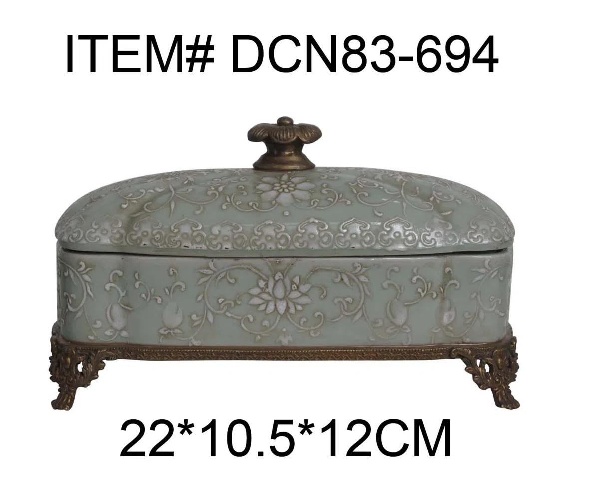 Decor and interior accessory selections DCN83-694