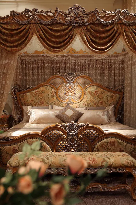 Beds and bedrooms 4F365D7921C1