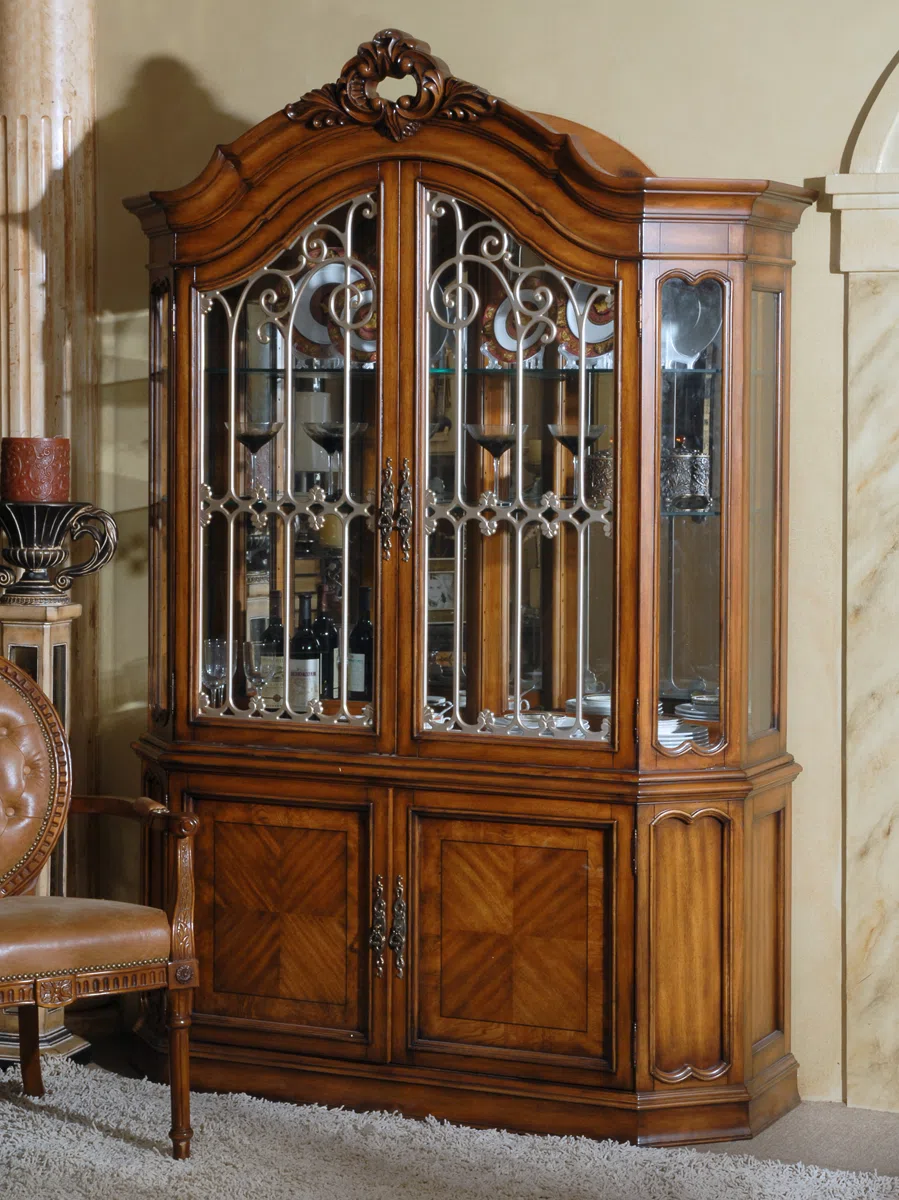 Cabinets, dressers and shelves 880589