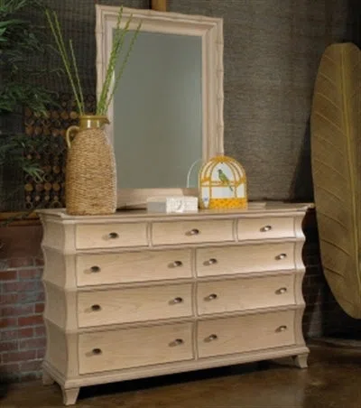Cabinets, dressers and shelves 640-142_150_fpo