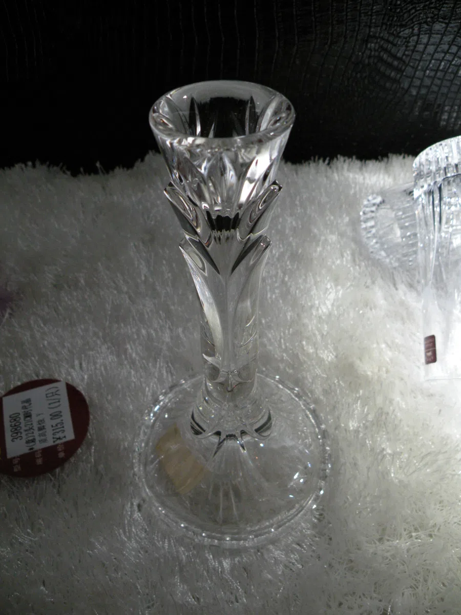 Candle holders and candelabras 398680