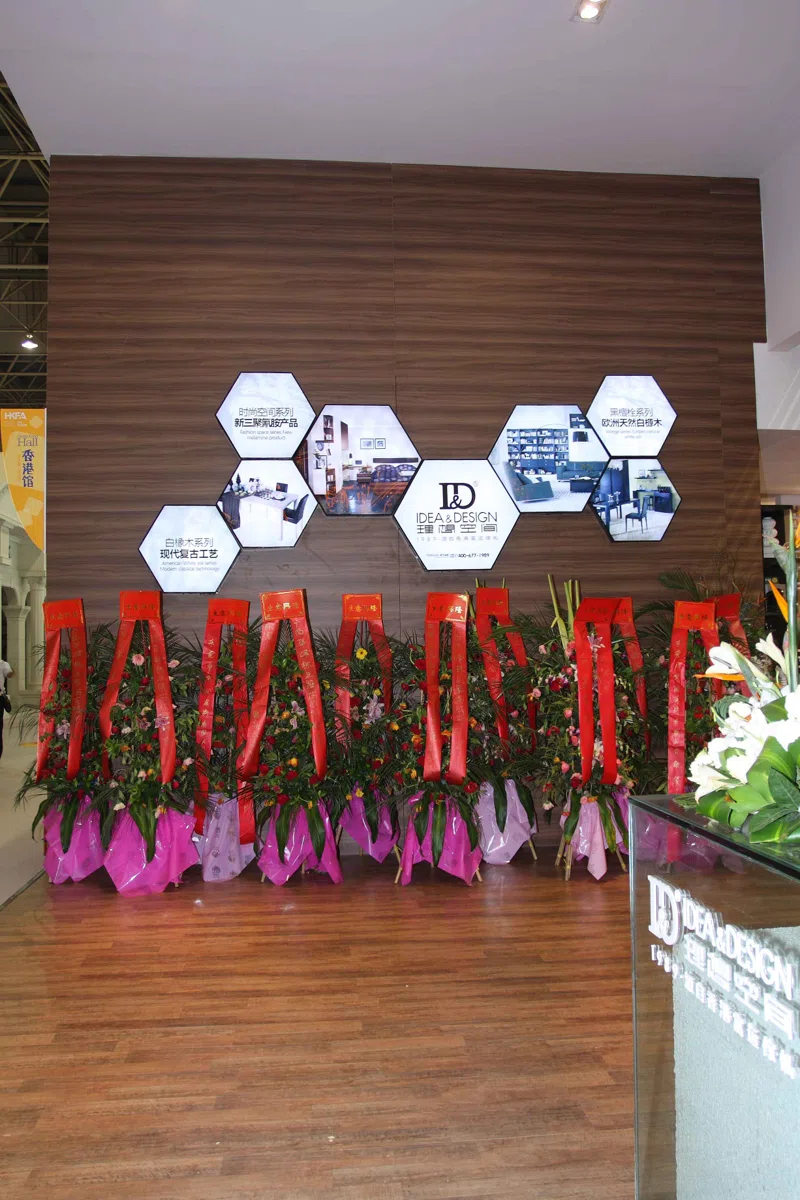 Decor and interior accessory selections DPP_0224