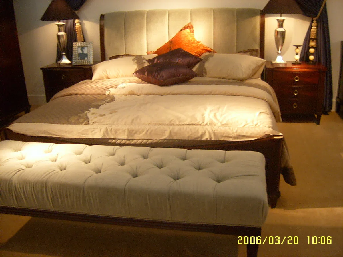 Beds and bedrooms C158