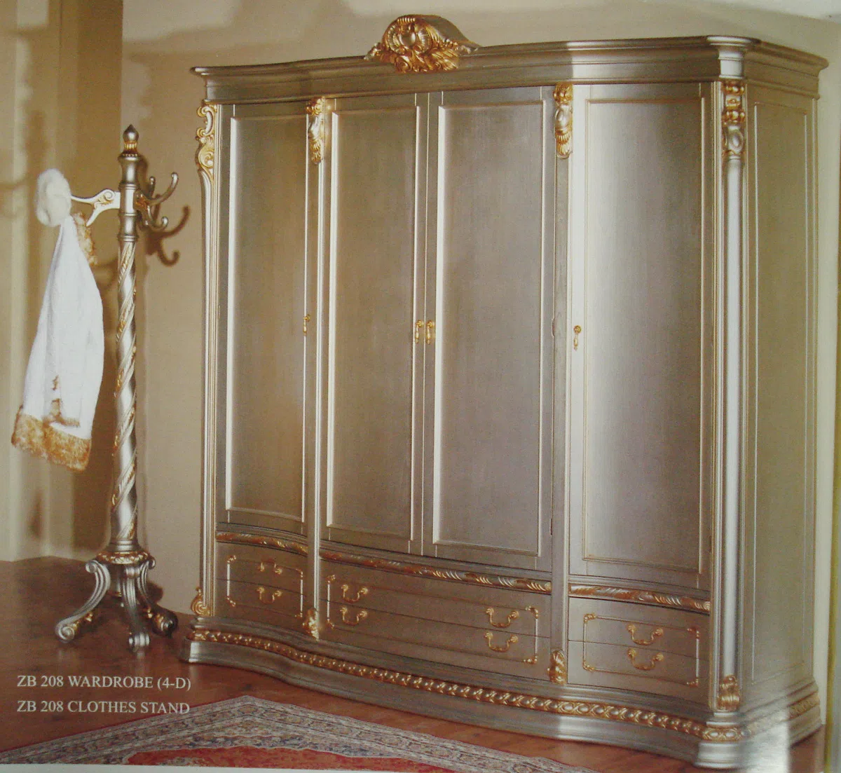 Cabinets, dressers and shelves DSC06849
