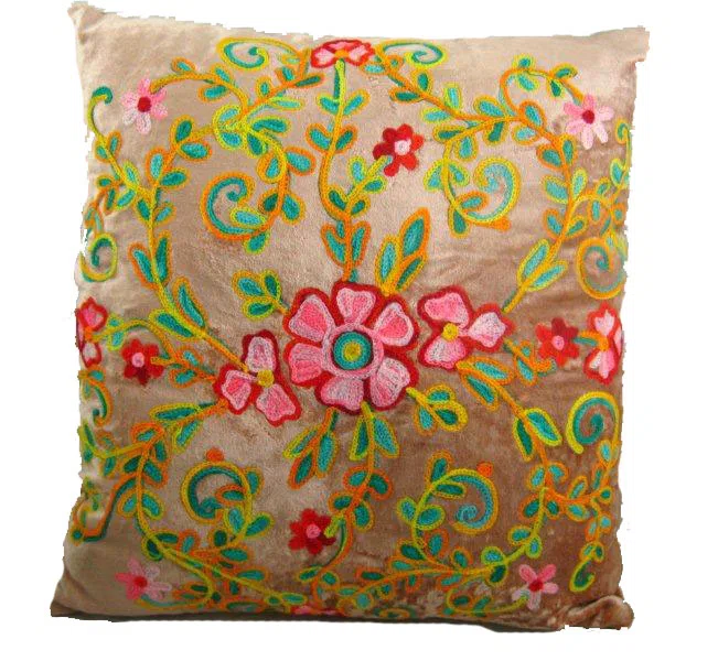 Textiles, curtains and cushions 9064