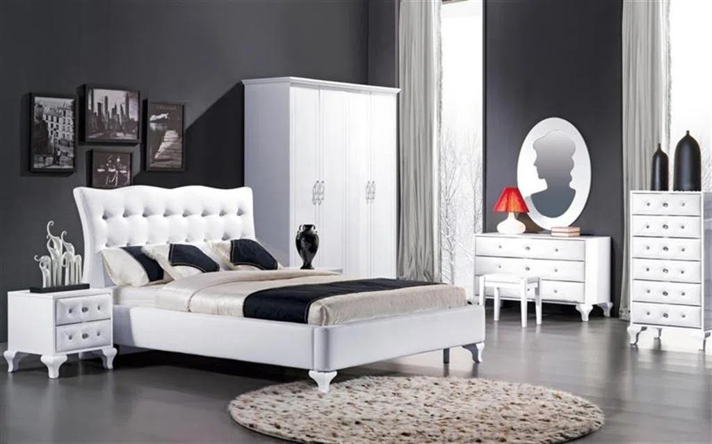 Beds and bedrooms P07)B904 N-44 D-44 T-44 M-23 C-806 F-13