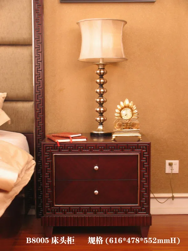 Cabinets, dressers and shelves B8005