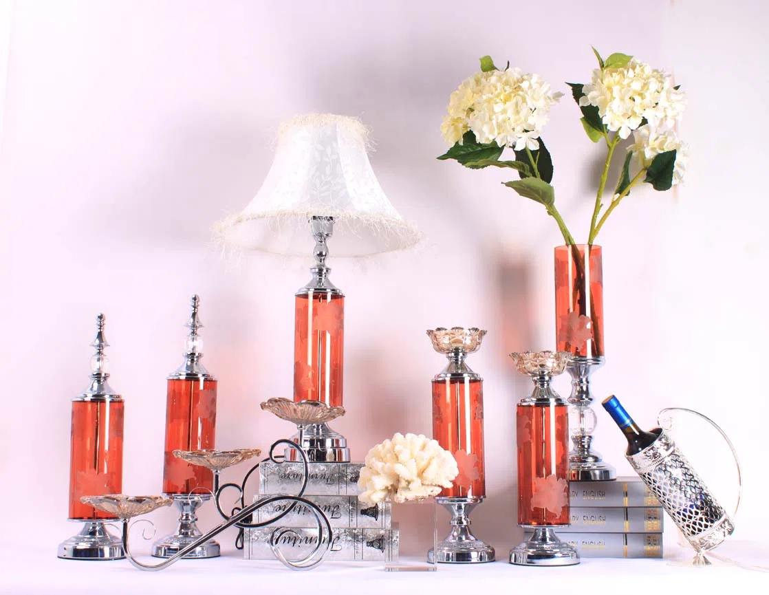 Candle holders and candelabras K118