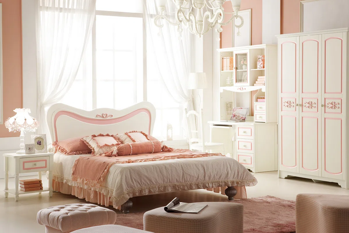 Beds and bedrooms 21