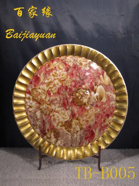 Посуда, подносы и декоративные блюда B005