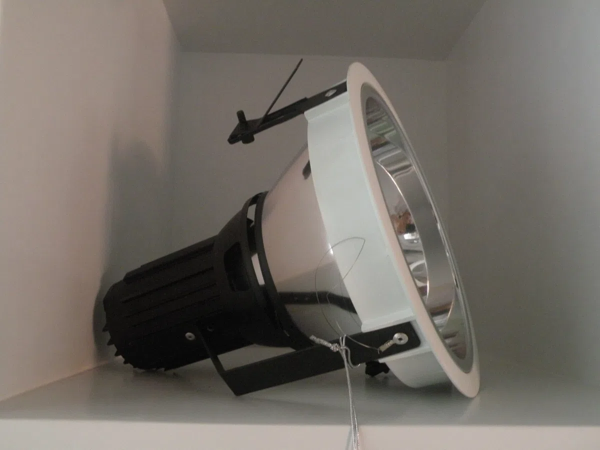 Смешанные каталоги и подборки HL228P-S-QT32.