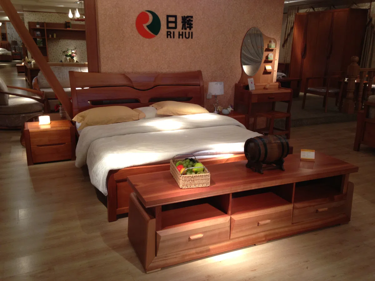 床与卧室 IMG_1858