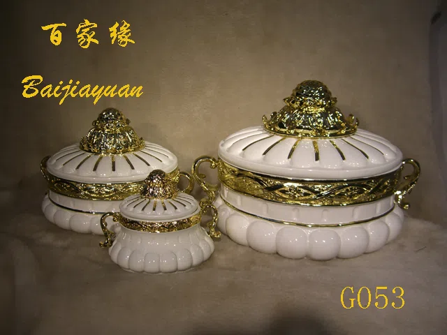 Посуда, подносы и декоративные блюда G053