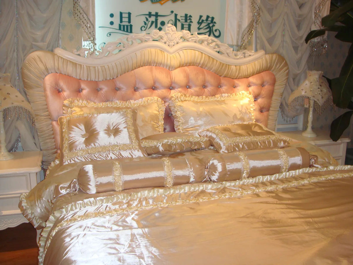 床与卧室 6B167B3E5E0E