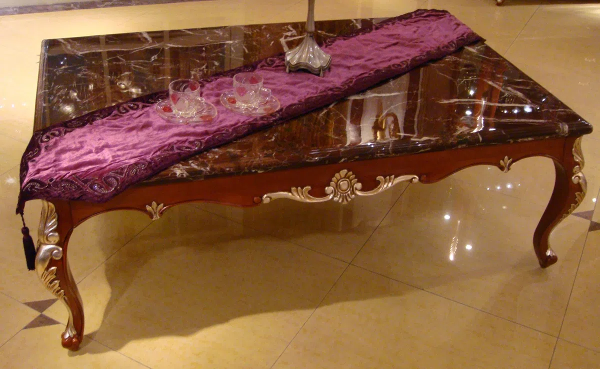 Tables, consoles and tabletops E36