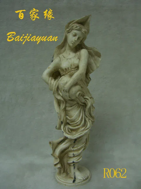 Статуэтки и скульптурный декор R062