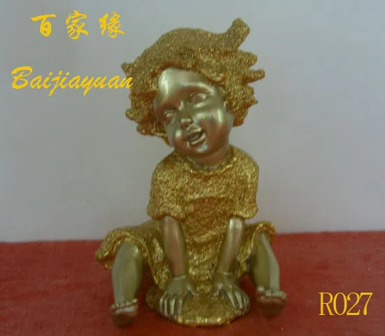 Статуэтки и скульптурный декор R027