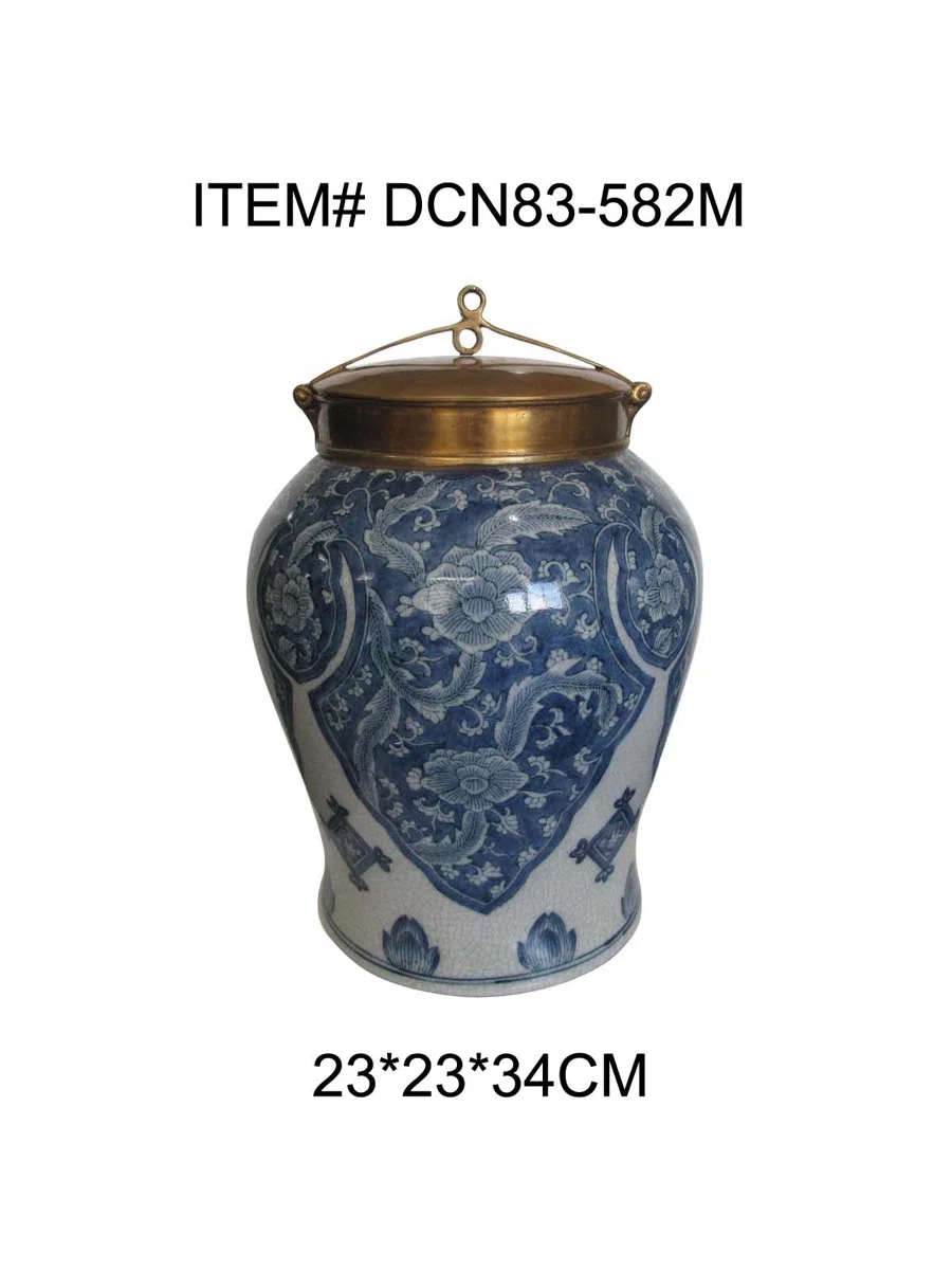 Decor and interior accessory selections DCN83-582M