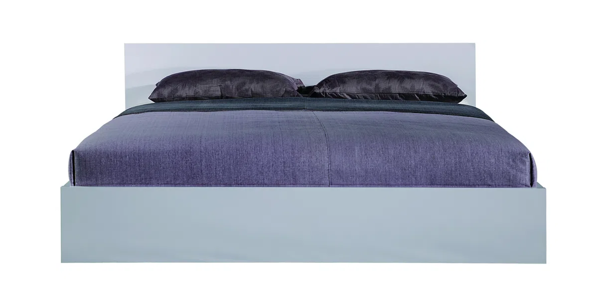 Beds and bedrooms B1061-1