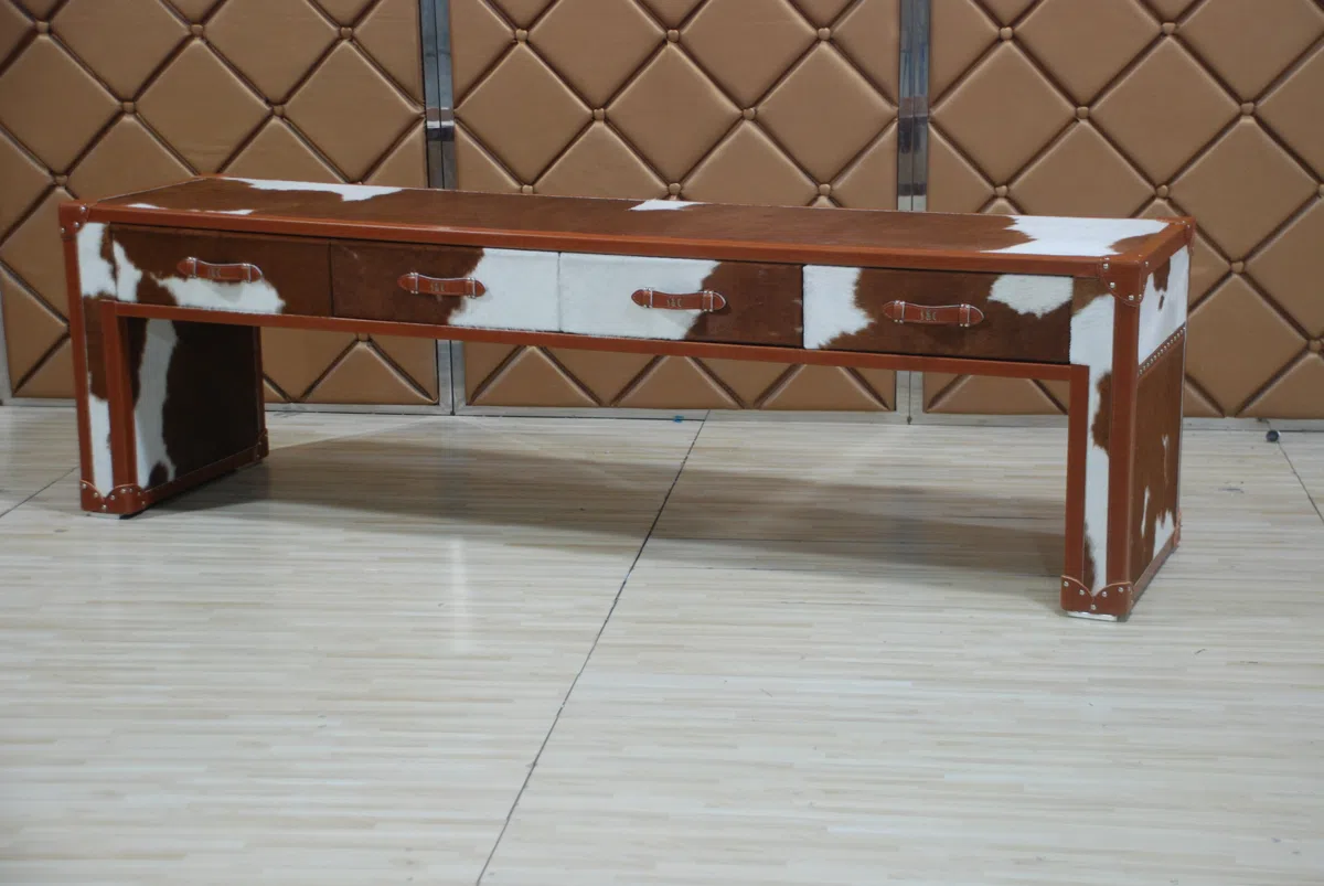 Tables, consoles and tabletops SPT-418