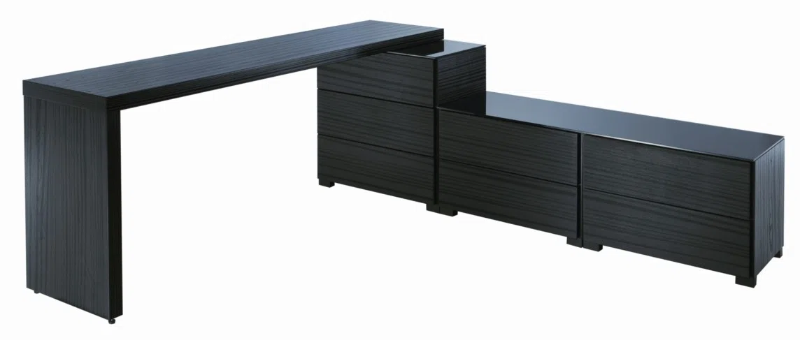 Tables, consoles and tabletops L18070