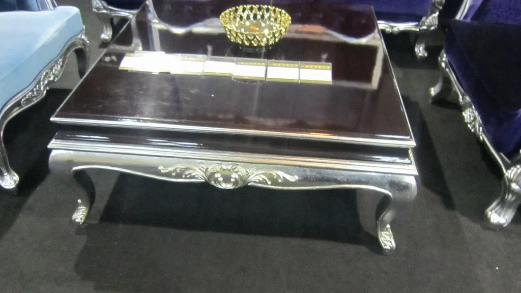 Tables, consoles and tabletops 1 (509)