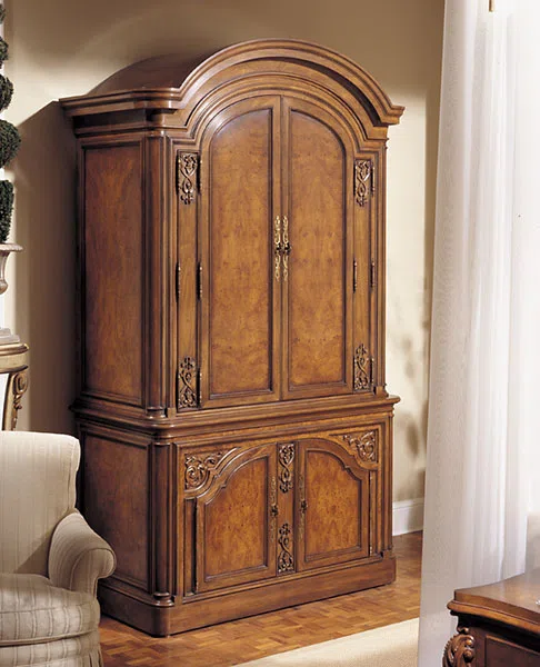 Cabinets, dressers and shelves 302