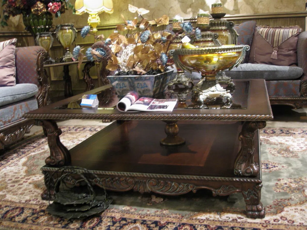 Tables, consoles and tabletops 735938E23CDA