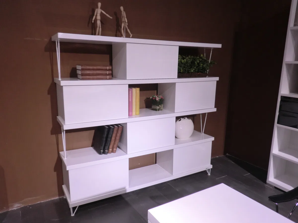 Cabinets, dressers and shelves 73AEE6EA0437
