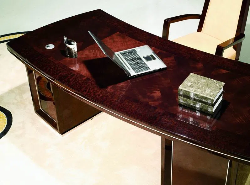 Tables, consoles and tabletops 73F28DE3F970