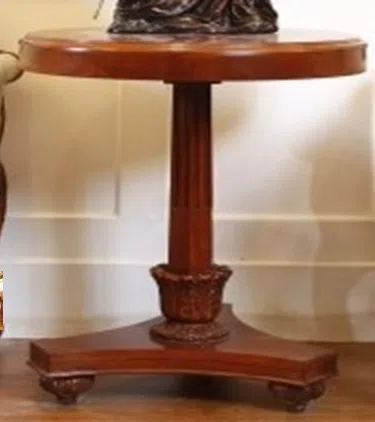 Статуэтки и скульптурный декор UFO furniture (110)