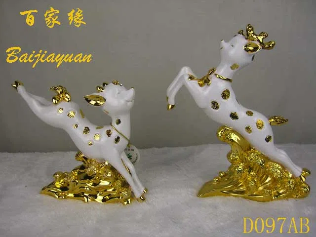 Статуэтки и скульптурный декор D097
