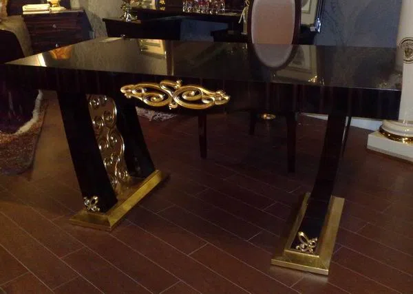 Tables, consoles and tabletops N03-033T