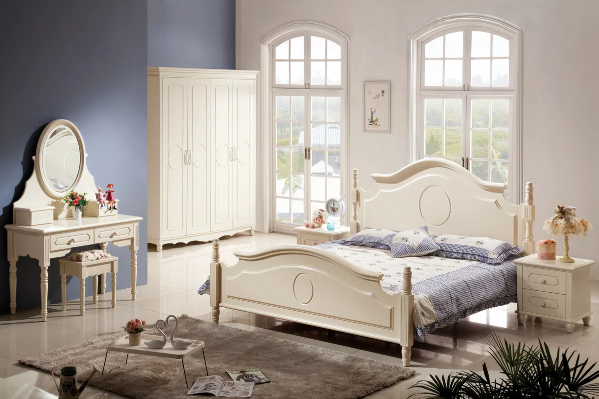 Beds and bedrooms 906