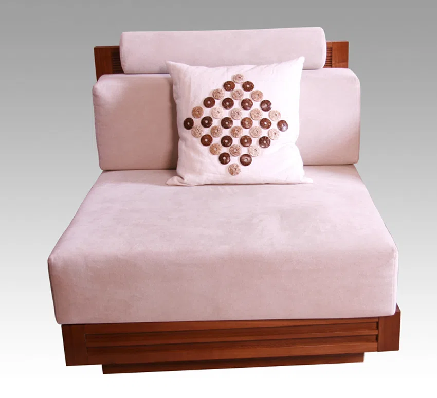 Beds and bedrooms 76BE05E6D3F6