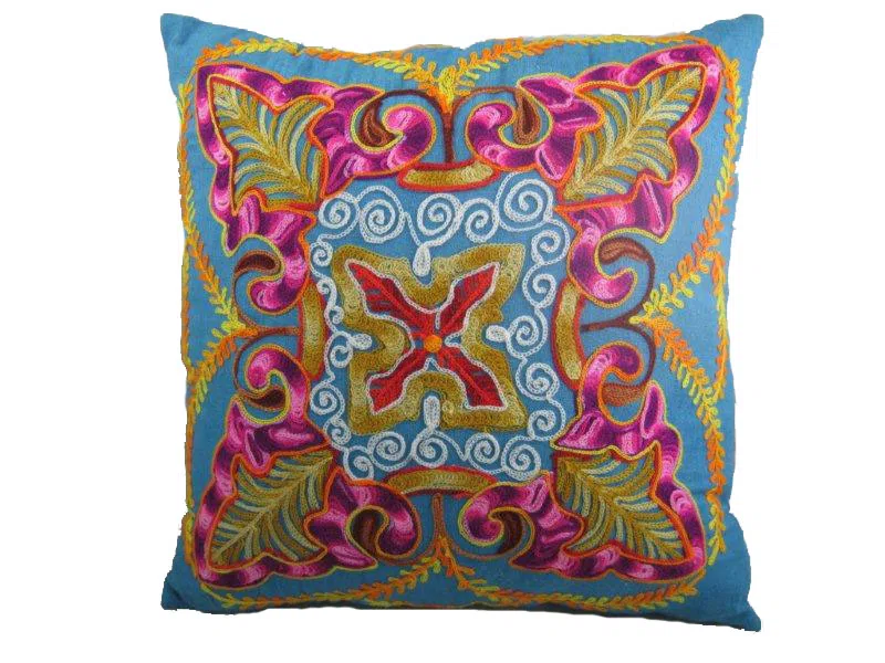 Textiles, curtains and cushions 9098