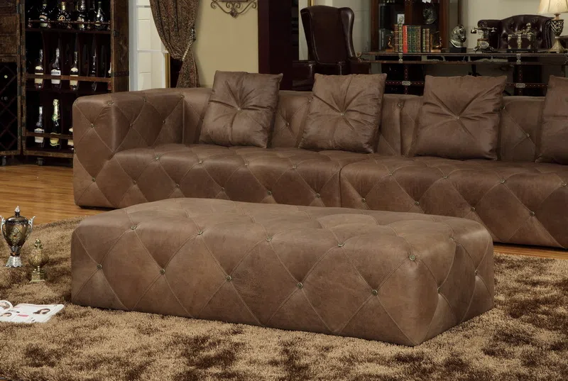 Sofas and couches F606