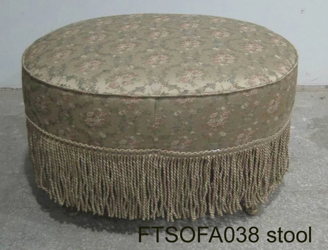 Mixed catalogues and selections FTsofa038