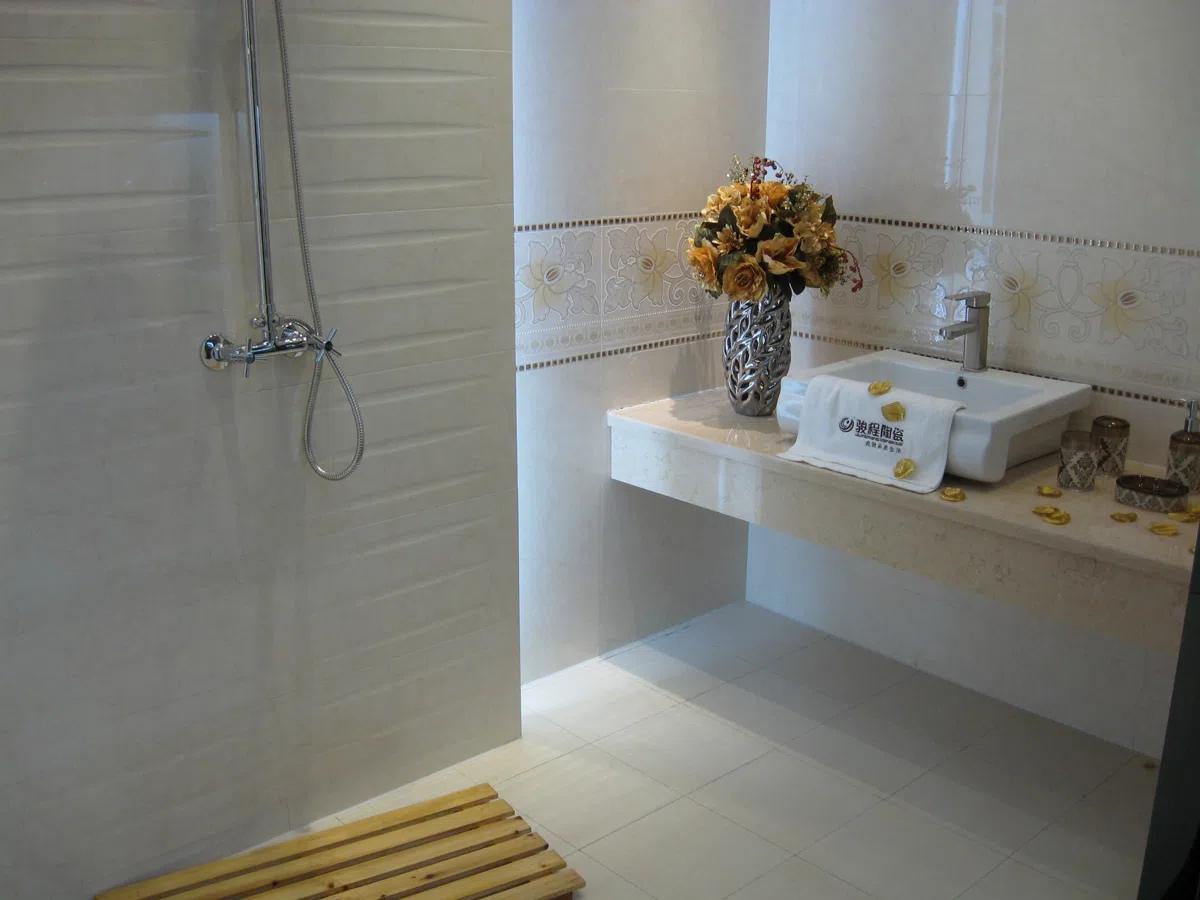 Bathroom furniture, fixtures and accessories JAW11444