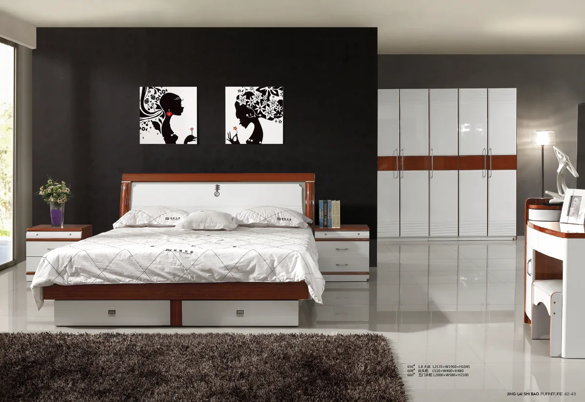 Beds and bedrooms 837C1ED7D696