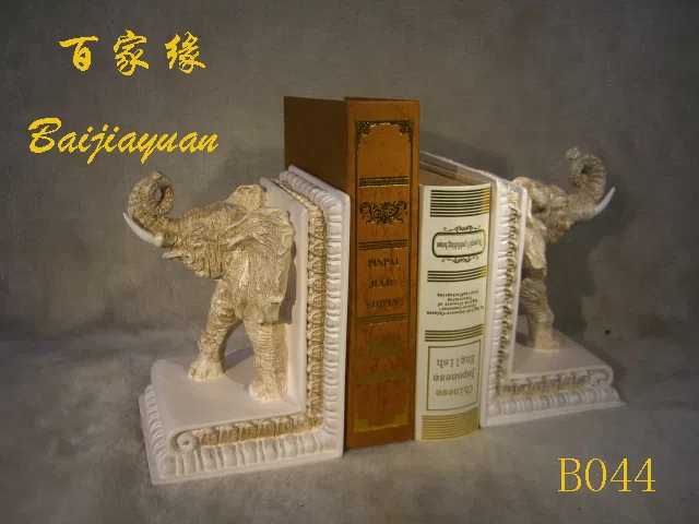 Статуэтки и скульптурный декор B044