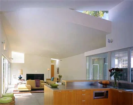 Furniture sets and selections 20060222004705