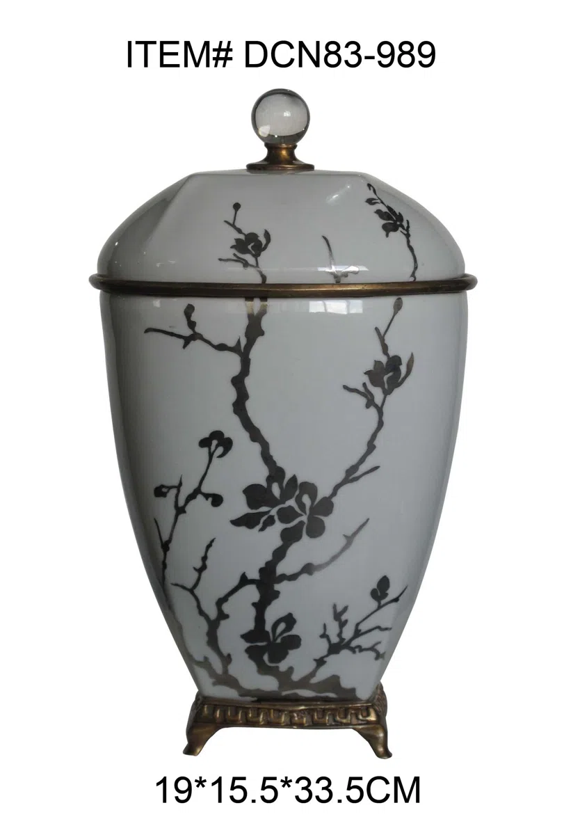 Decor and interior accessory selections DCN83-989
