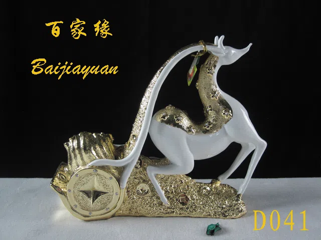 Статуэтки и скульптурный декор D041