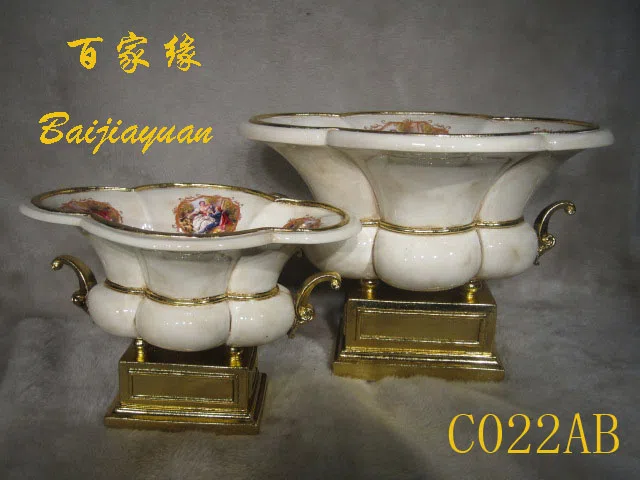 Mixed catalogues and selections C022