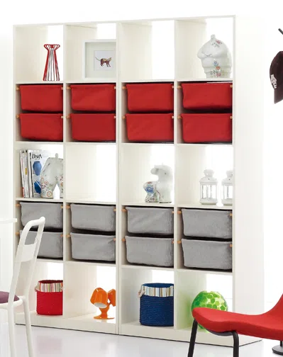 Cabinets, dressers and shelves 8B314E00546D