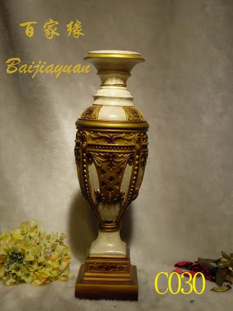 Decor and interior accessory selections C030