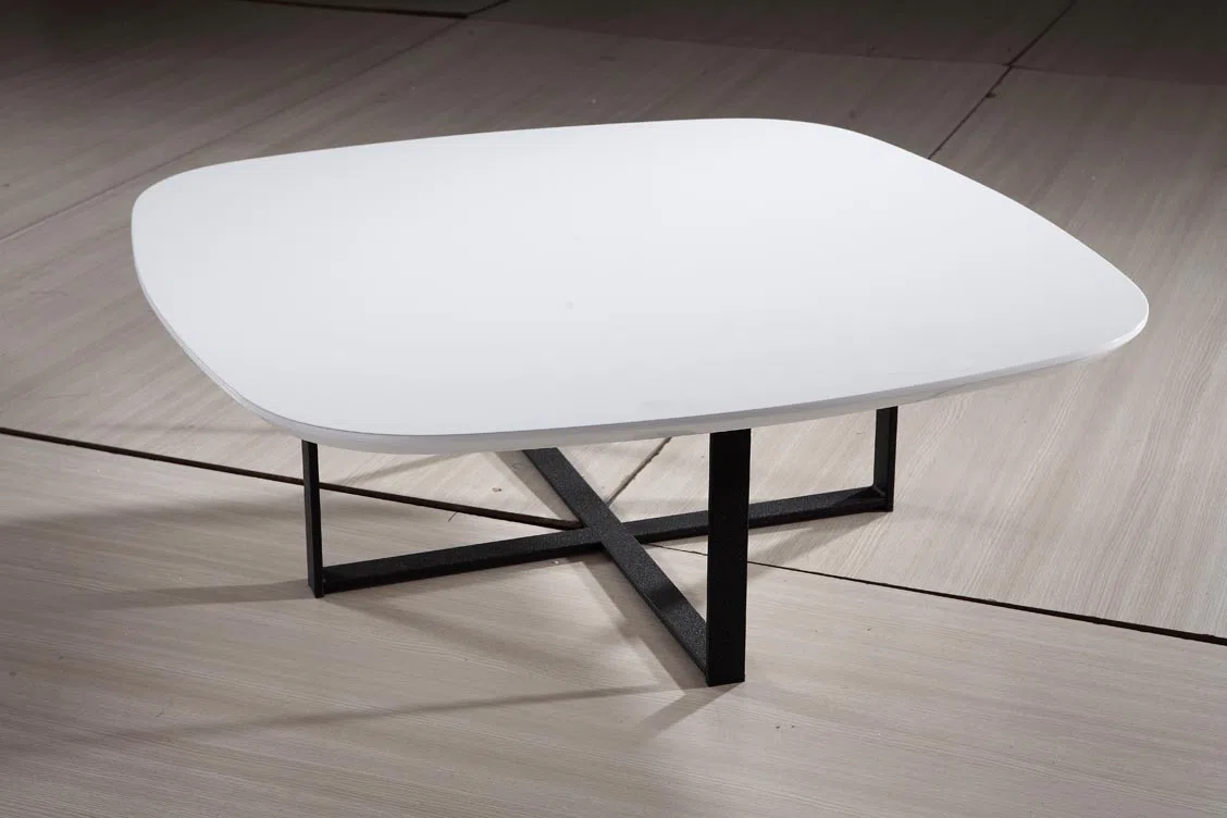 Tables, consoles and tabletops 8DB6411573B4